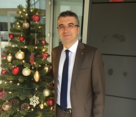 Mark Macdonald, 56, Frankfurt am Main