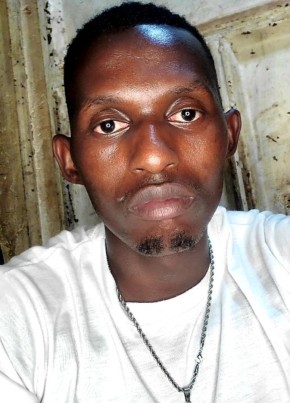 Innocent, 32, Uganda, Kampala