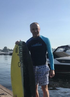 Maksim, 38, Russia, Saint Petersburg