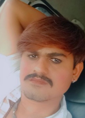 Vijay Thakor, 31, India, New Delhi