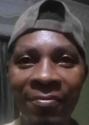 Alain Robert, 51, République Gabonaise, Libreville