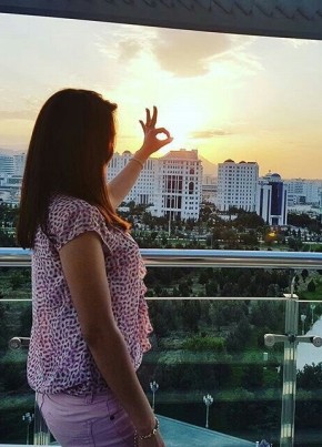 Айна сахедова, 49, Türkmenistan, Türkmenbaşy
