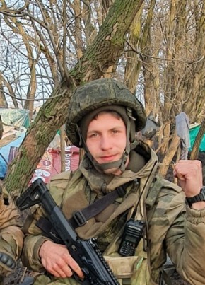 Денис, 25, Россия, Джанкой