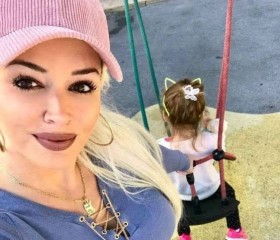 Cindylee, 20, Thousand Oaks