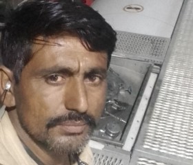 FKIRMAMAD, 42 года, Gāndhīdhām