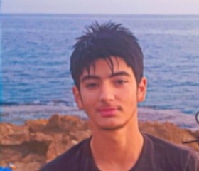 Zer.chokri, 21, Mascara