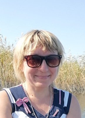 Людмила, 47, Россия, Ростов-на-Дону