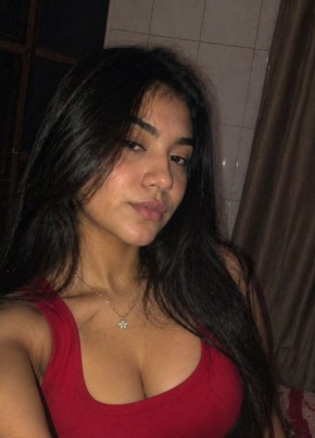 سرا из Adapazarı 18 лет
