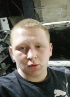 Anatoliy, 27, Russia, Yeniseysk