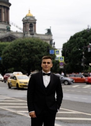Павел из Санкт-Петербурга 42 года