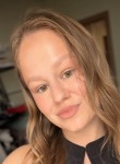 Ekaterina, 25, Yekaterinburg