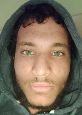 Alhkal из El Oued 19 лет
