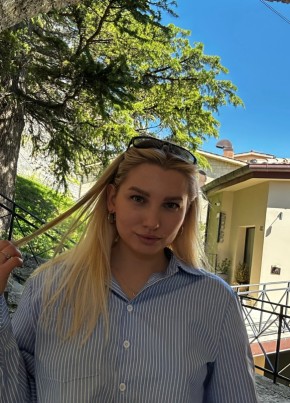 ANASTASIIA из Cesena 28 лет