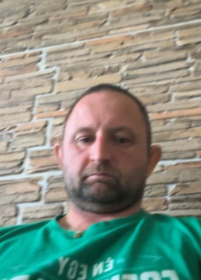 Peter из Kecskemét 43 года