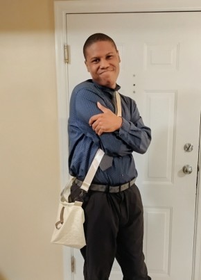 Shakir из Newark (State of Delaware) 23 года