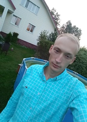 Роман, 28, Россия, Кострома
