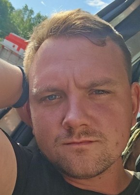Aleksandr, 30, Russia, Saint Petersburg