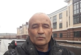Murotov  Kobil, 57 - Just Me