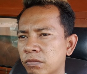 Putra, 37, Tebingtinggi