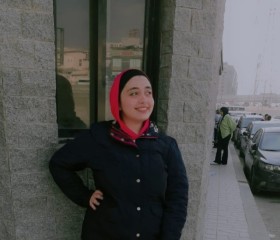 نور, 18, Cairo