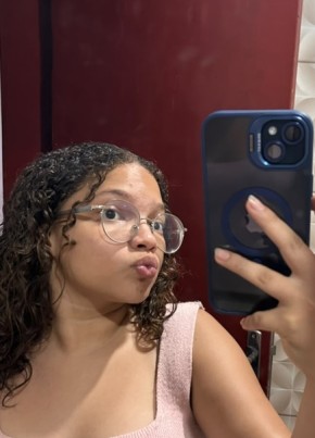 Luísa из Brasília 19 лет