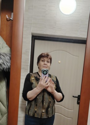 Нина