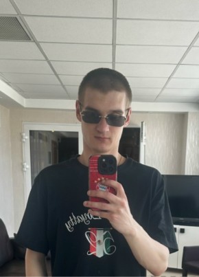 Евгений из Москвы 24 года