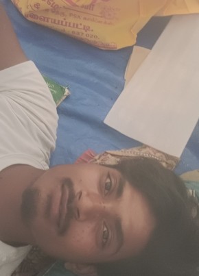 ISMAIL SHEKH, 22, India, Namakkal