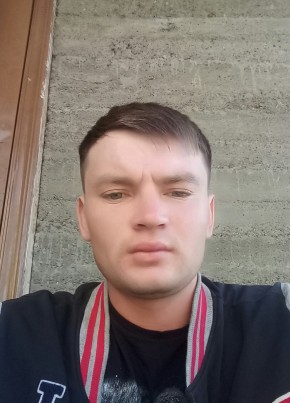 Александр, 30, Россия, Гусиноозёрск