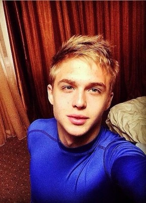 Александр из Ставрополи 19 лет