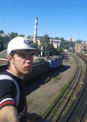 Олексій, 32, Ukraine, Lviv