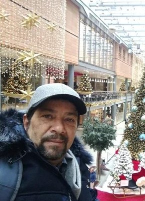 Александр из Paris 59 лет