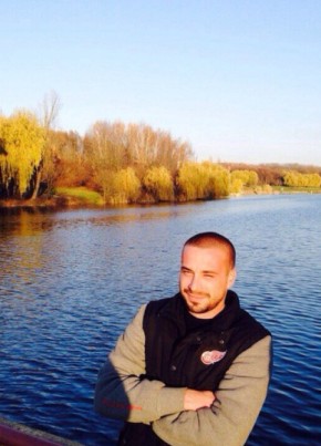 Евгений, 32, Россия, Евпатория