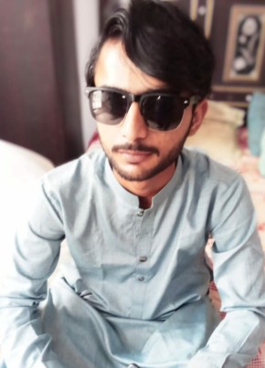 Hanif, 18, پاکستان, حیدرآباد، سندھ