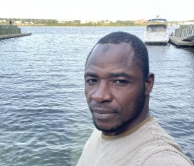 Mahamadou, 35 лет, Halifax
