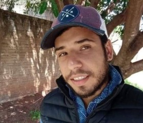 Andre Felipe, 30, Navirai