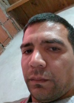 Samu, 35, República Argentina, Ciudad de La Santísima Trinidad y Puerto de Santa María del Buen Ayre