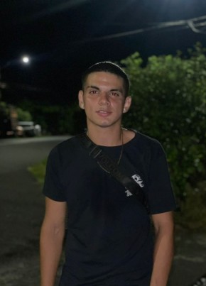 Toni, 23, Costa Rica, Canas