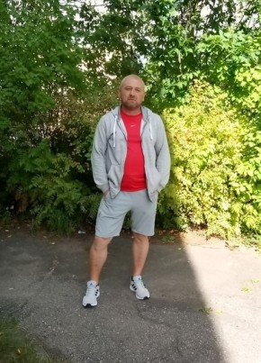 Роман из Владимира 48 лет