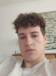 Mokas, 21, Paco de Arcos