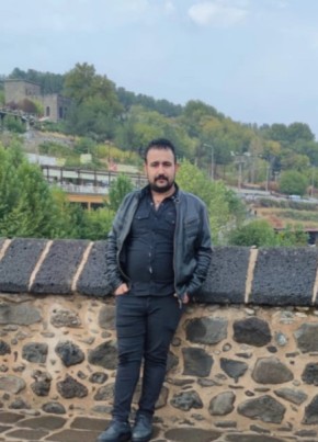 İsmail, 36, Türkiye Cumhuriyeti, Bolu