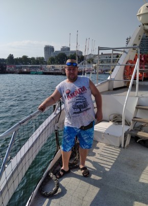 Andrey, 43, Russia, Volkhov