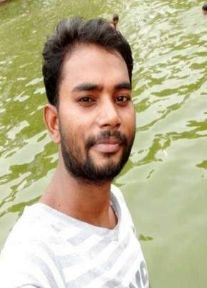 Santosh Kumar, 28, India, Bhāgalpur