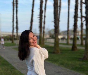 Inna, 41, Sokhumi