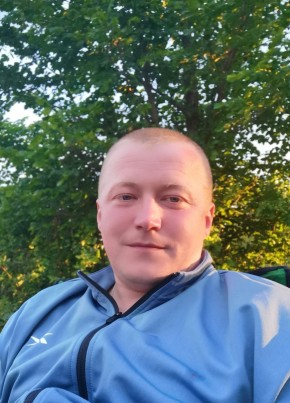 Евгений, 38, Россия, Радужный (Югра)