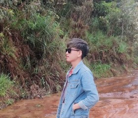 Ber Ry, 26, Kampot