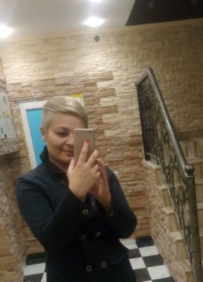 _Анна, 43, Россия, Орск