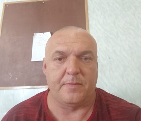 Евгений, 48 лет, Свердловськ