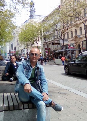 Vladan, 22, Bosna i Hercegovina, Tuzla