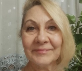 Elena, 69, Moscow